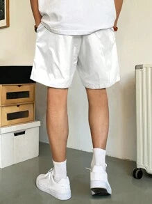 Manfinity Hypemode Loose Fit Men's Shorts With Slant Pockets And Drawstring Waist